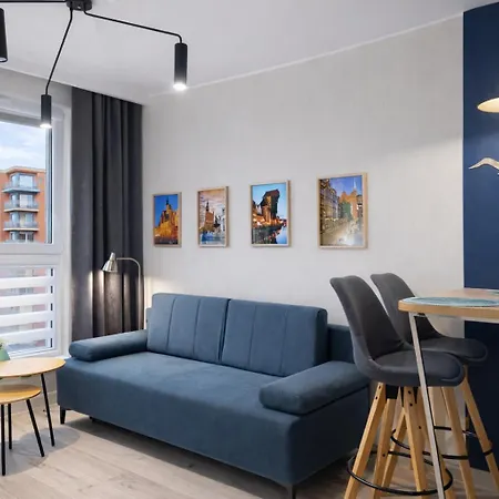 B12 By Marina - Old Town Aparthotel