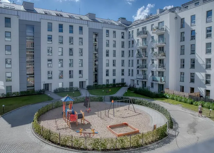 B12 By Marina - Old Town Apartmanhotel