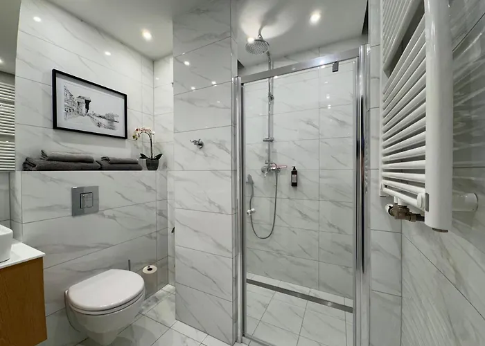 B12 By Marina - Old Town Apartmanhotel