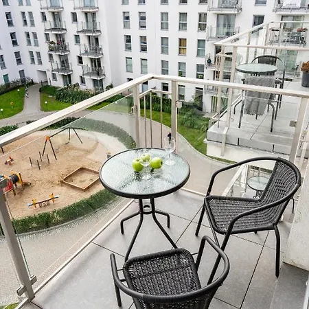 Aparthotel B12 By Marina - Old Town 4*