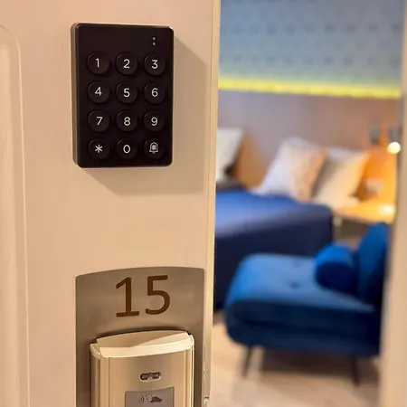 Aparthotel B12 By Marina - Old Town