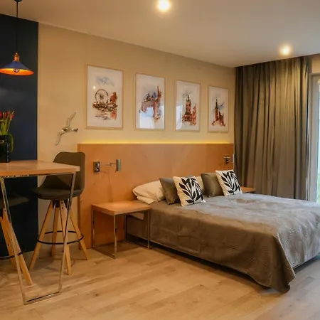 Aparthotel B12 By Marina - Old Town 3*