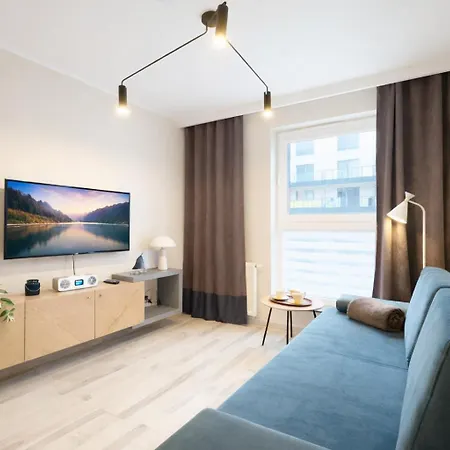 B12 By Marina - Old Town Aparthotel Danzica