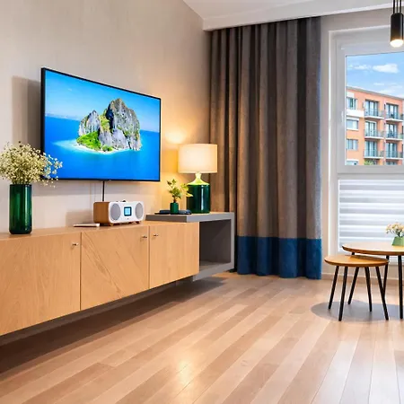 B12 By Marina - Old Town Aparthotel Danzica