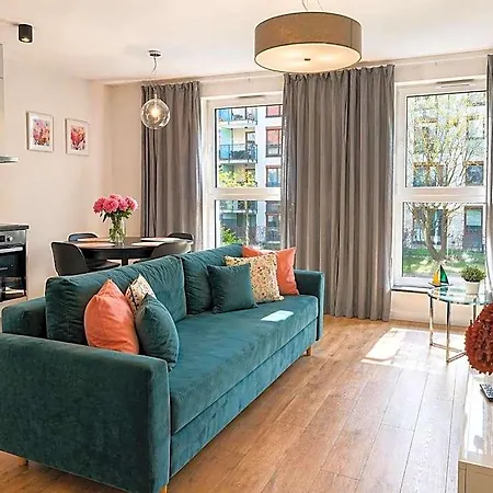 Aparthotel B12 By Marina - Old Town 4*