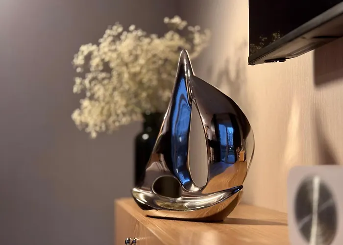 Apartmanhotel B12 By Marina - Old Town 4*