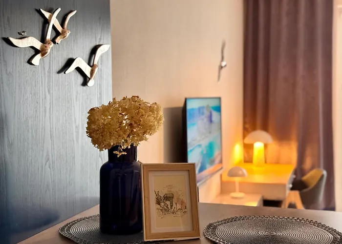 B12 By Marina - Old Town