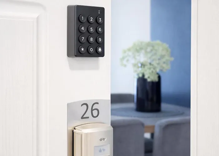 B12 By Marina - Old Town Aparthotel 4*