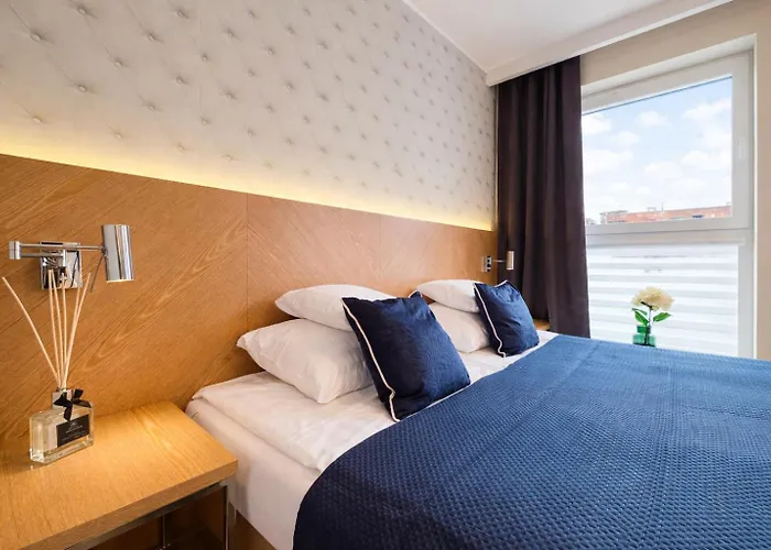 B12 By Marina - Old Town Danzica