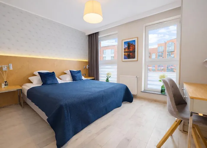 B12 By Marina - Old Town Aparthotel