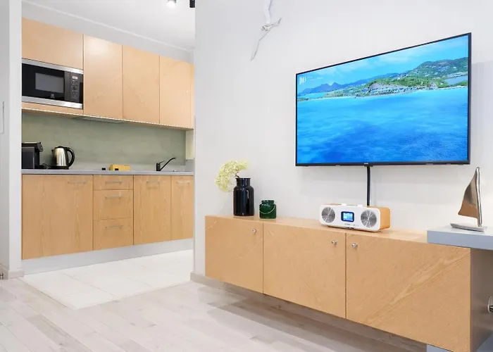 B12 By Marina - Old Town Апарт-отель 4*