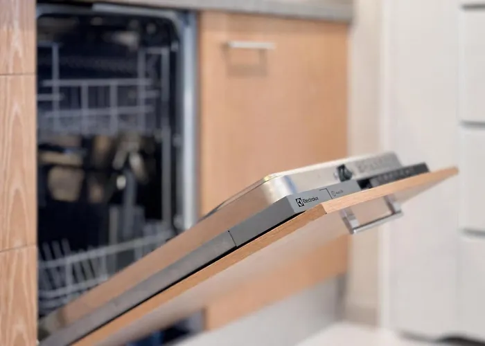 B12 By Marina - Old Town