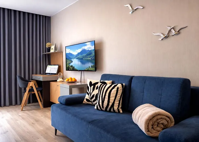 Apartmanhotel B12 By Marina - Old Town 4*